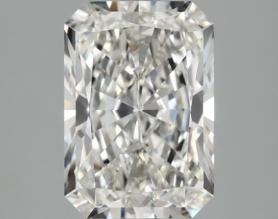 3.05 CT Radiant Diamond