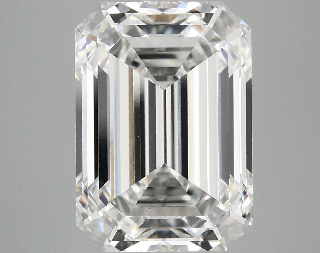 7.15 CT Emerald Diamond