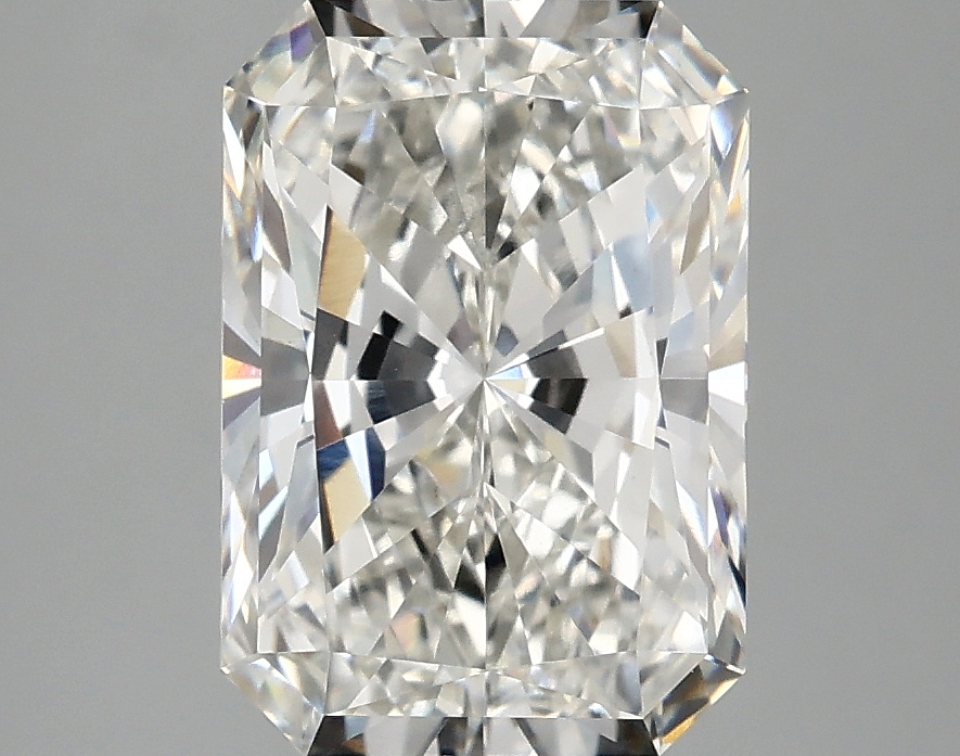 3.01 CT Radiant Diamond