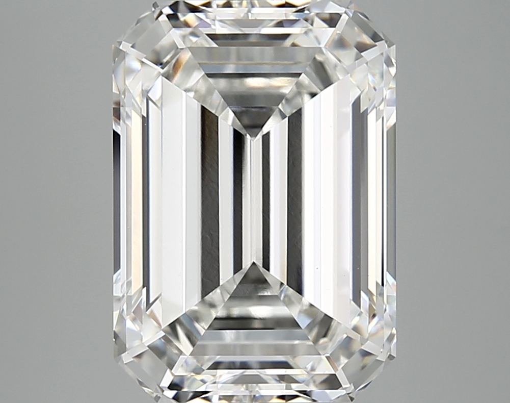 7.04 CT Emerald Diamond