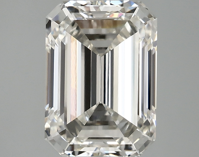 3.08 CT Emerald Diamond