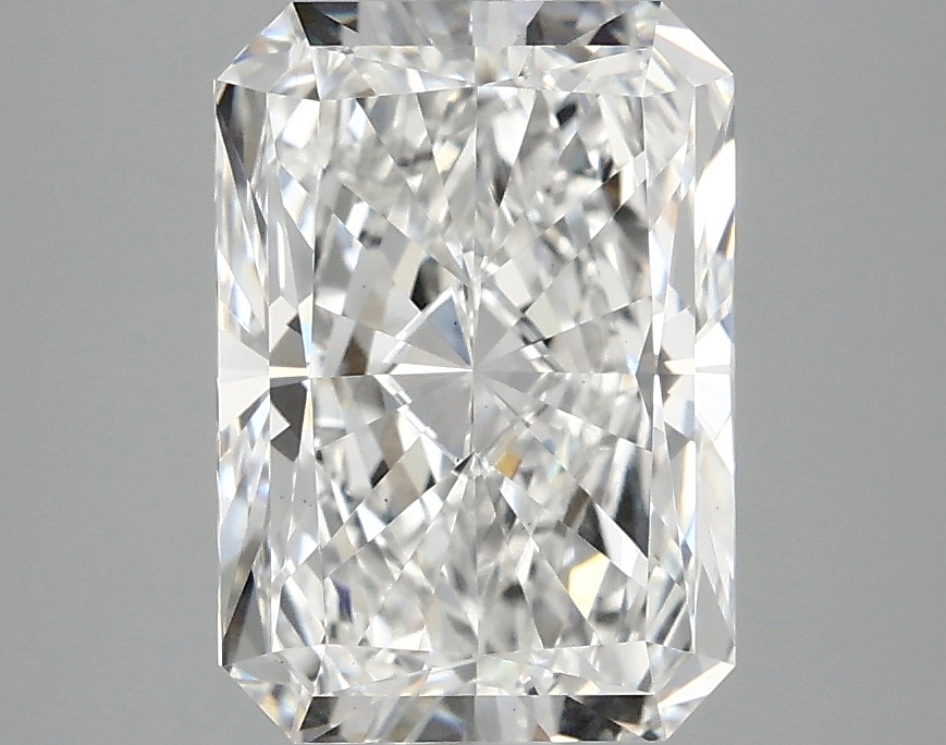 3.01 CT Radiant Diamond