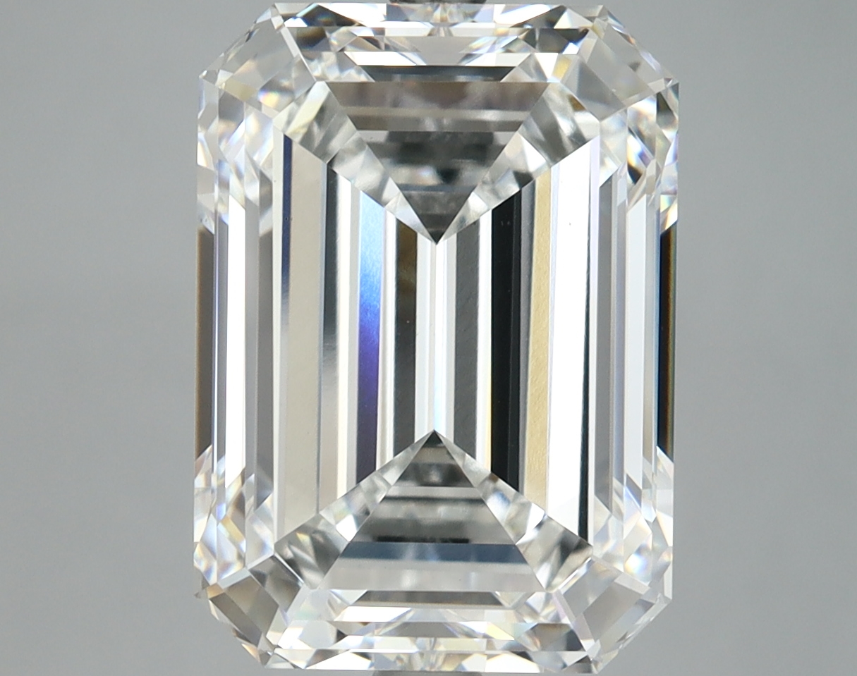 7.15 CT Emerald Diamond