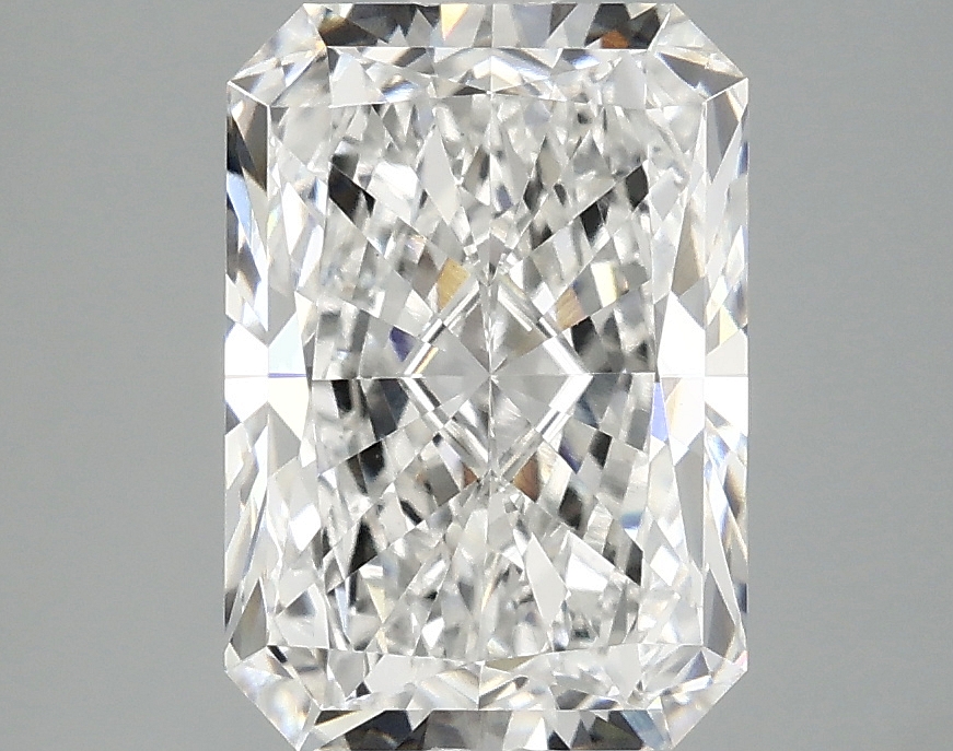 3.02 CT Radiant Diamond