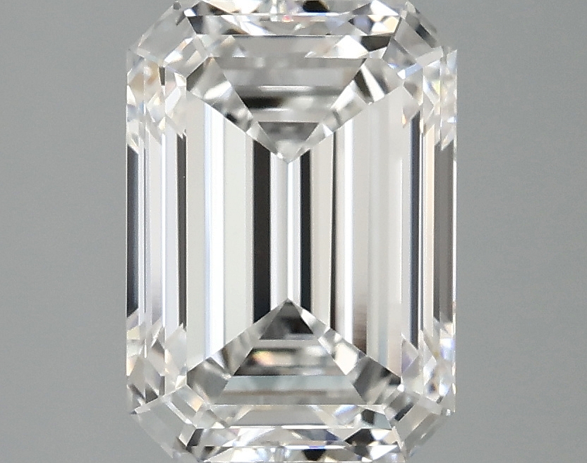 3.09 CT Emerald Diamond
