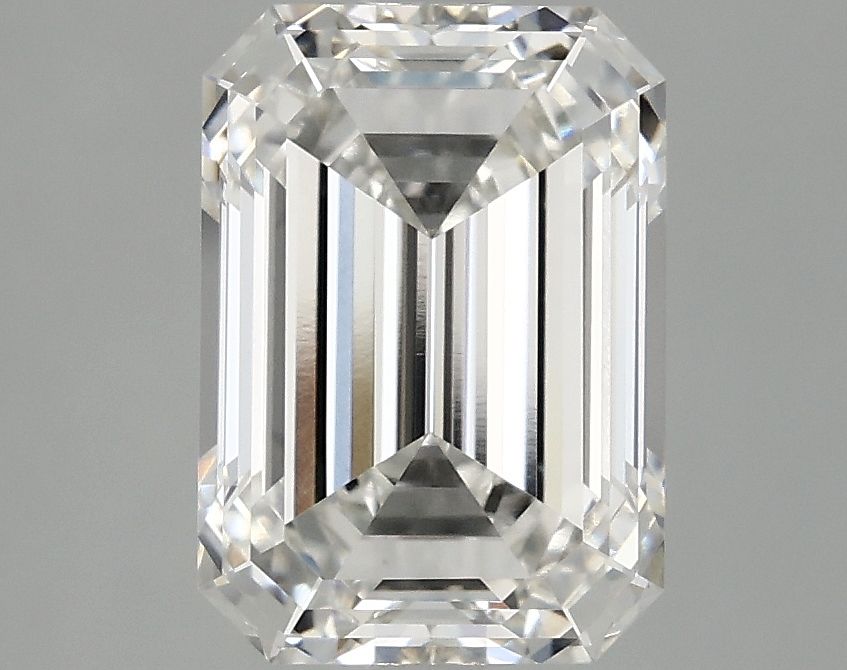 3.07 CT Emerald Diamond