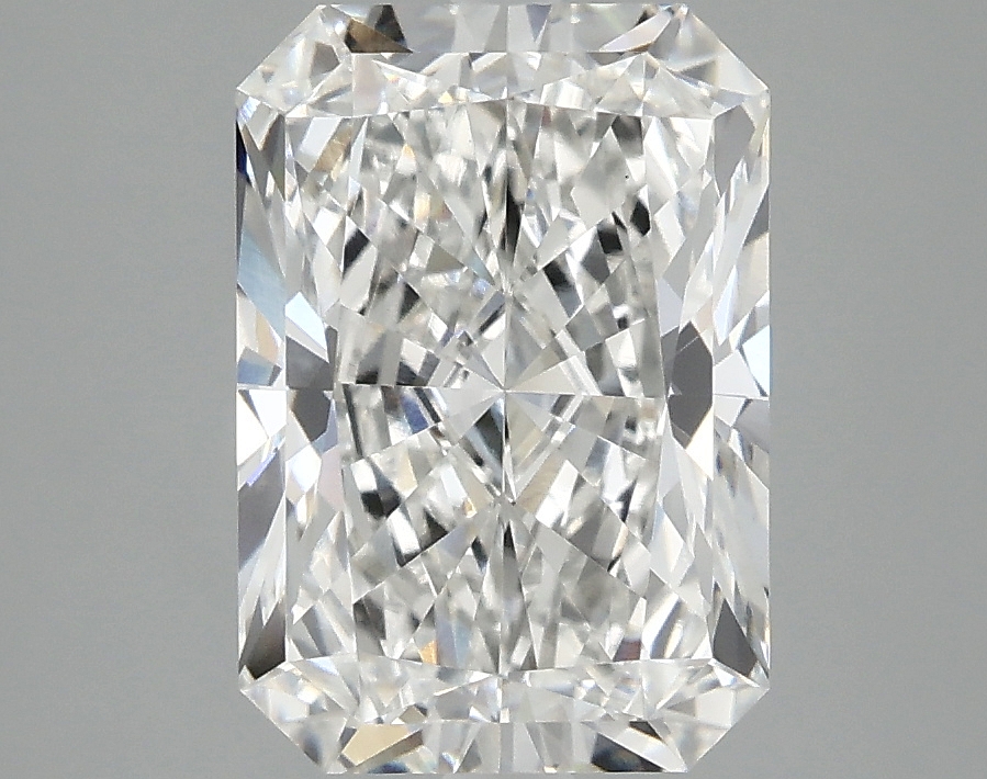 3.10 CT Radiant Diamond