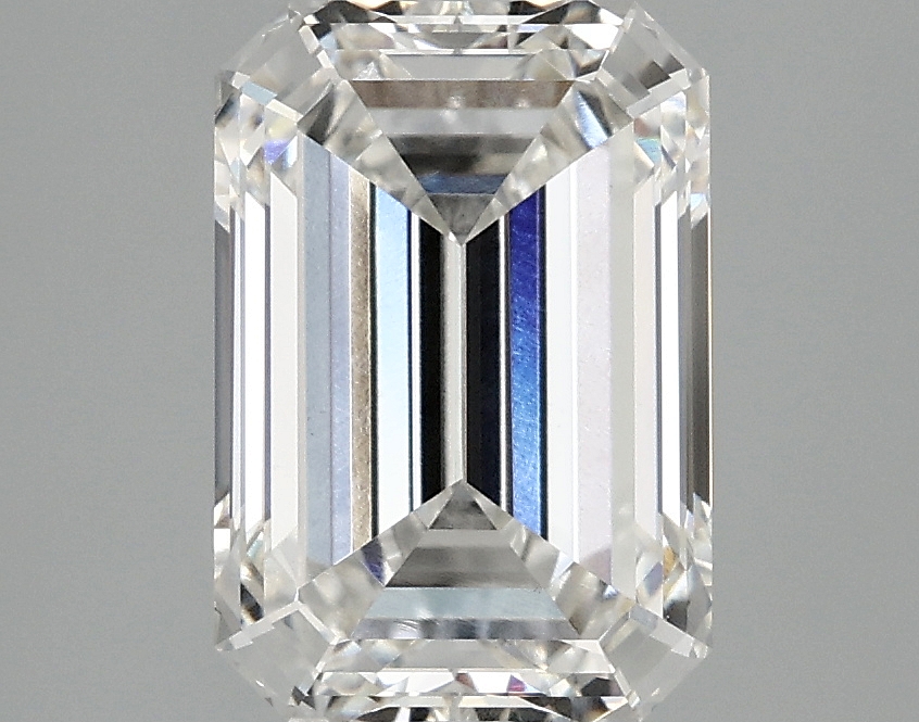 3.09 CT Emerald Diamond