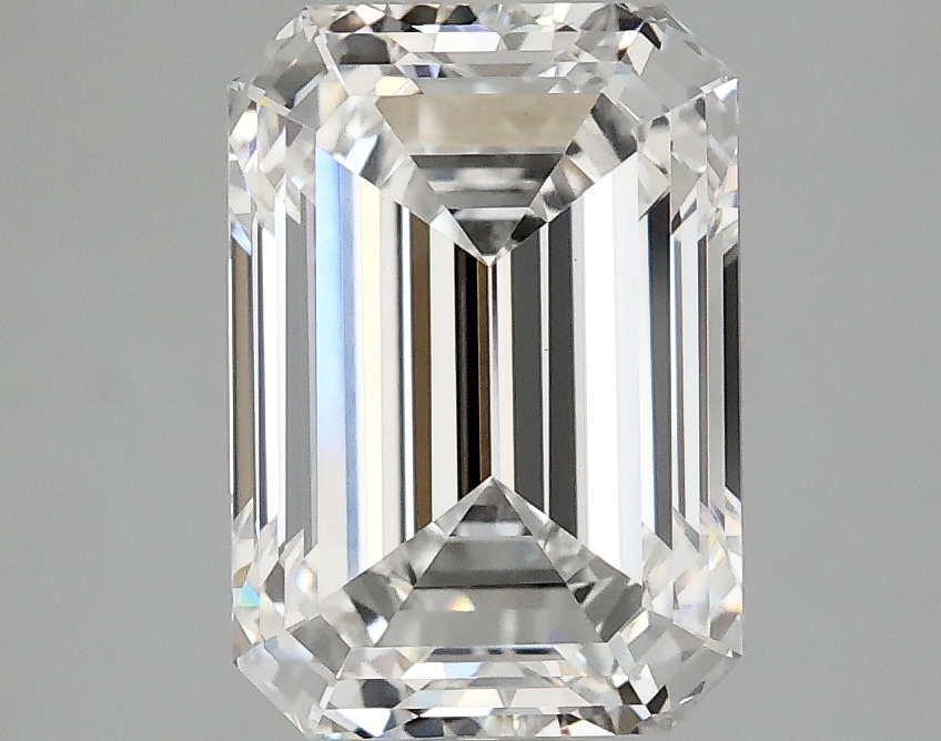 3.10 CT Emerald Diamond