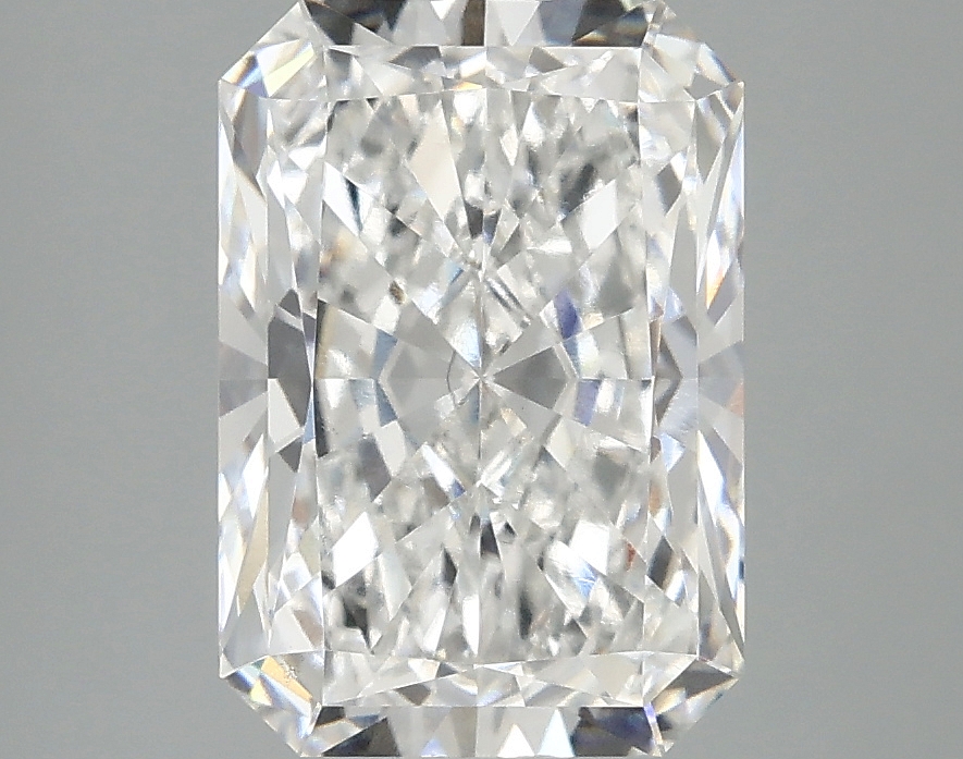 3.10 CT Radiant Diamond
