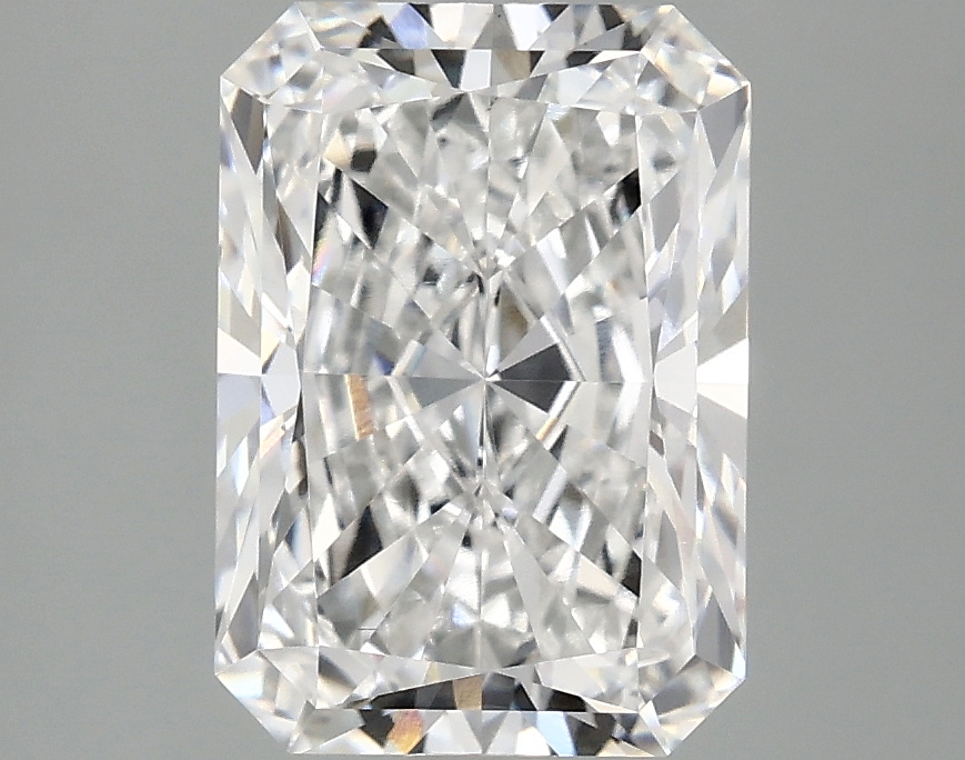 3.02 CT Radiant Diamond