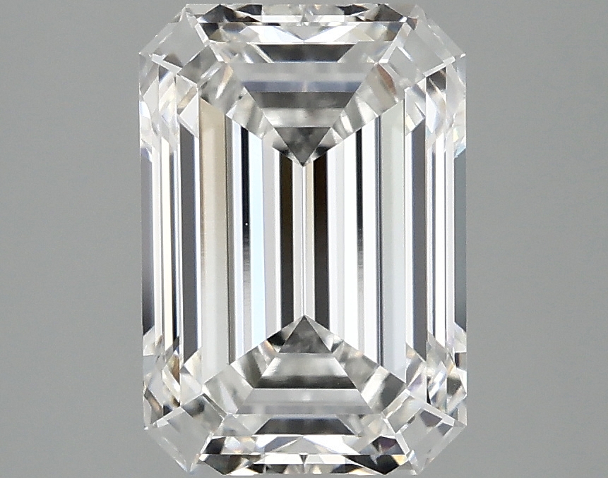 3.07 CT Emerald Diamond