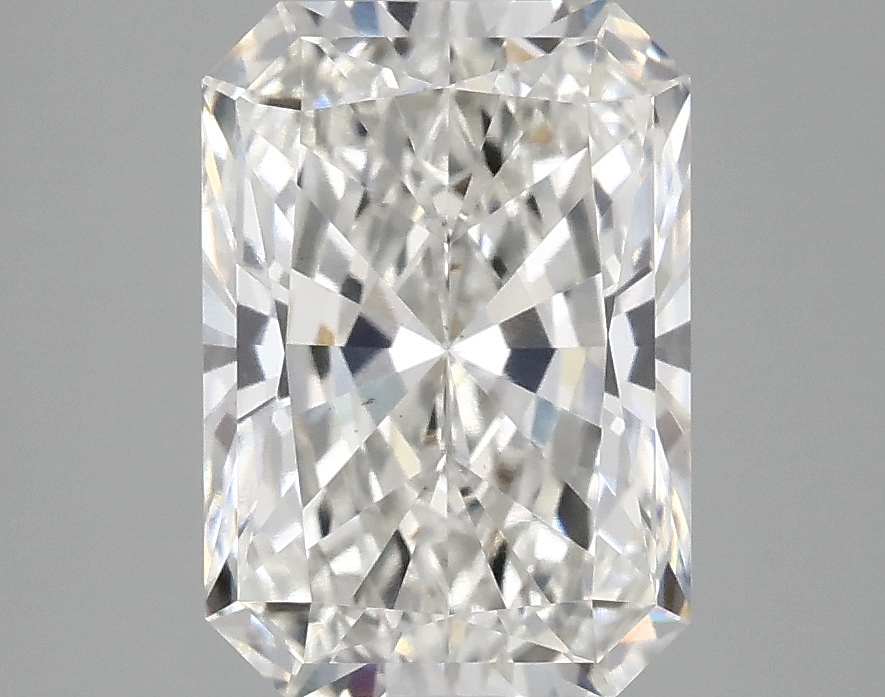 3.09 CT Radiant Diamond