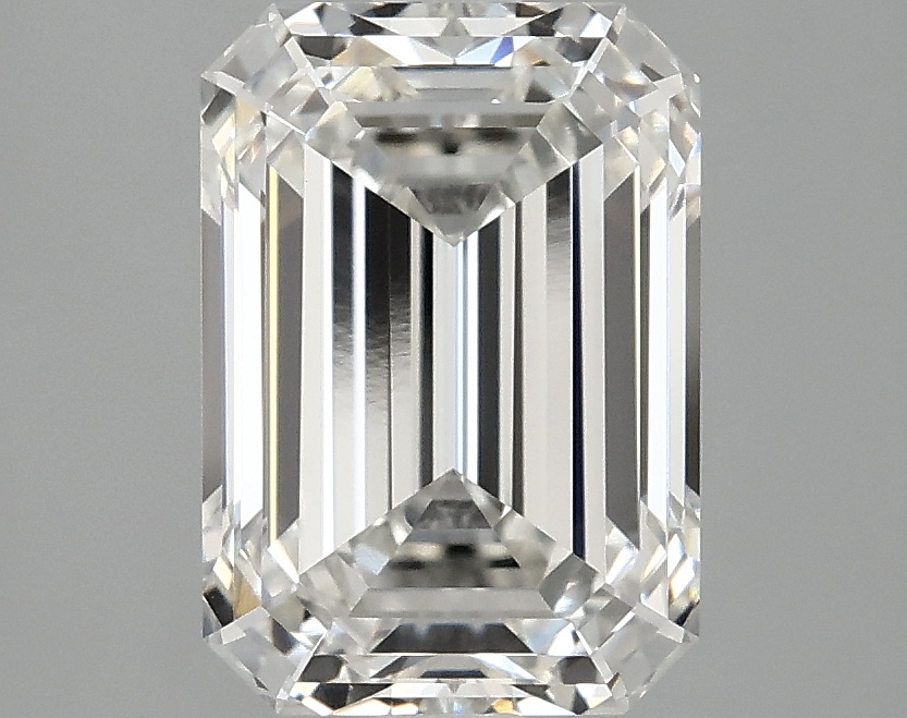 3.10 CT Emerald Diamond