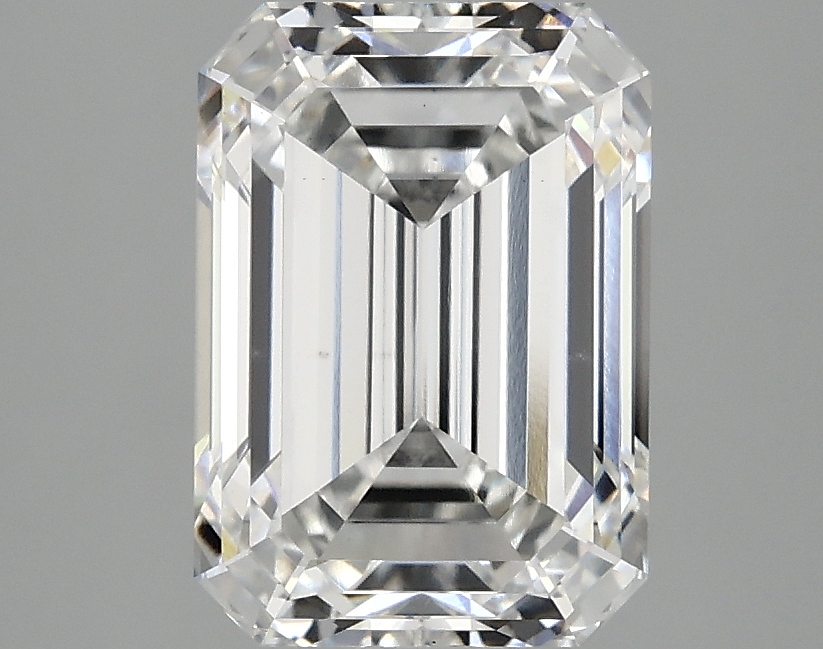 3.04 CT Emerald Diamond