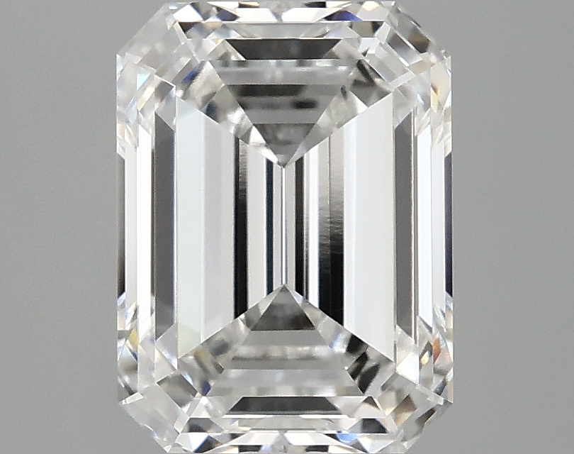 3.08 CT Emerald Diamond