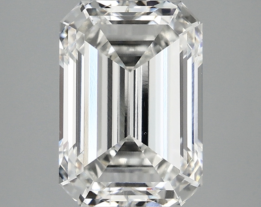 3.07 CT Emerald Diamond