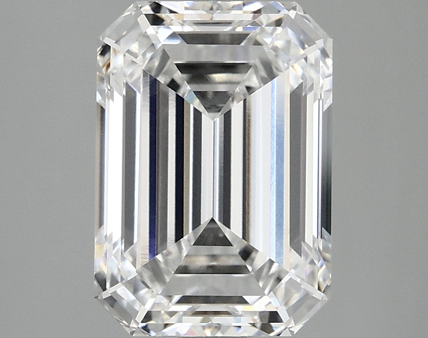 3.10 CT Emerald Diamond