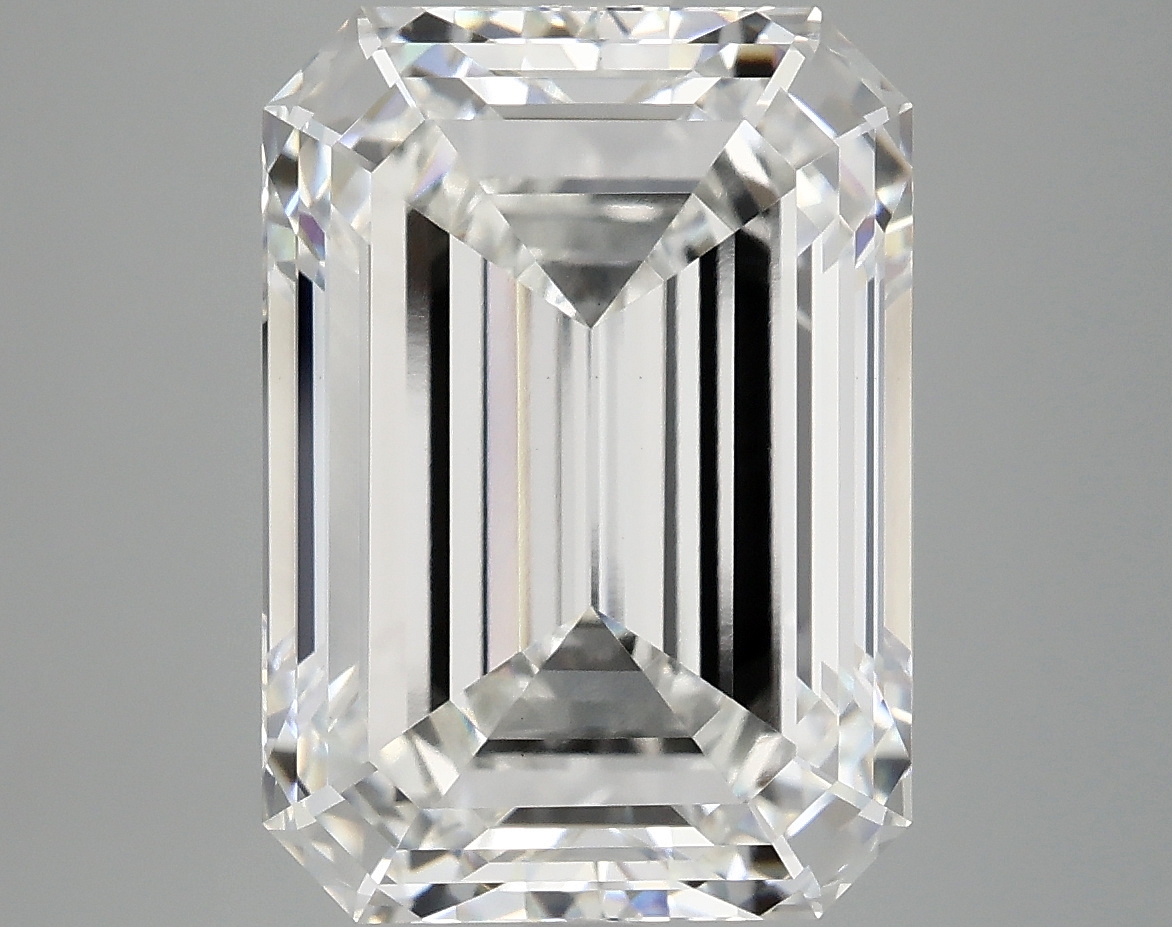 7.20 CT Emerald Diamond