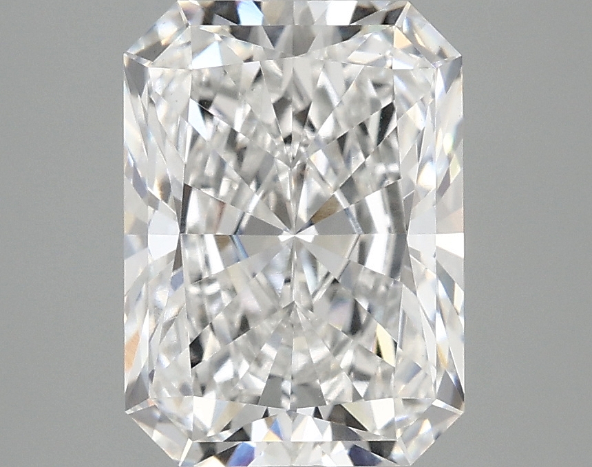 3.10 CT Radiant Diamond