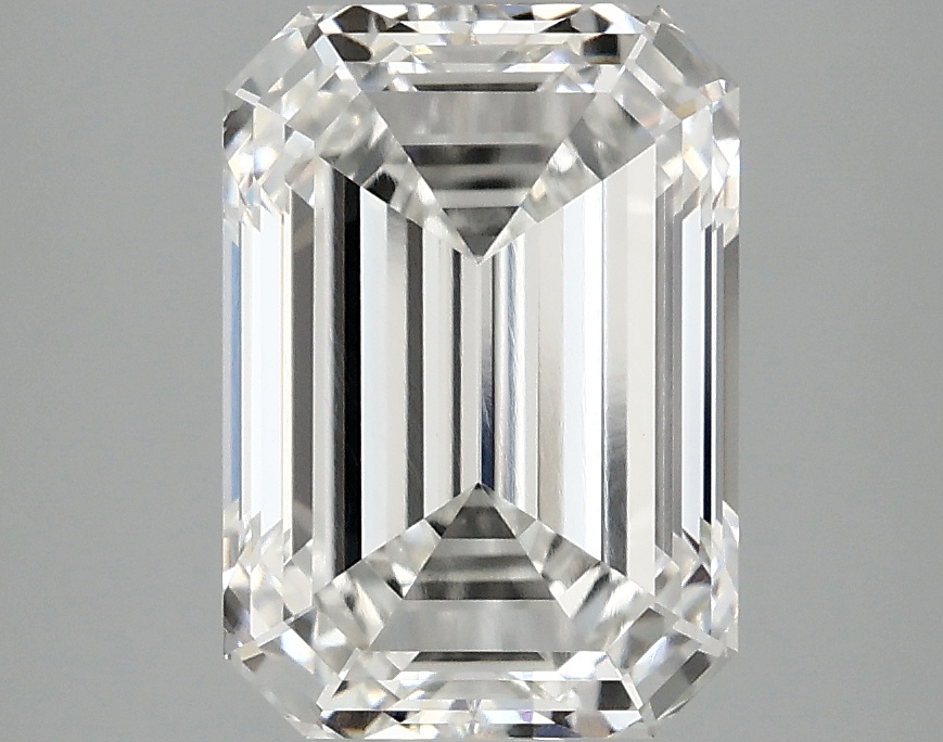 3.06 CT Emerald Diamond
