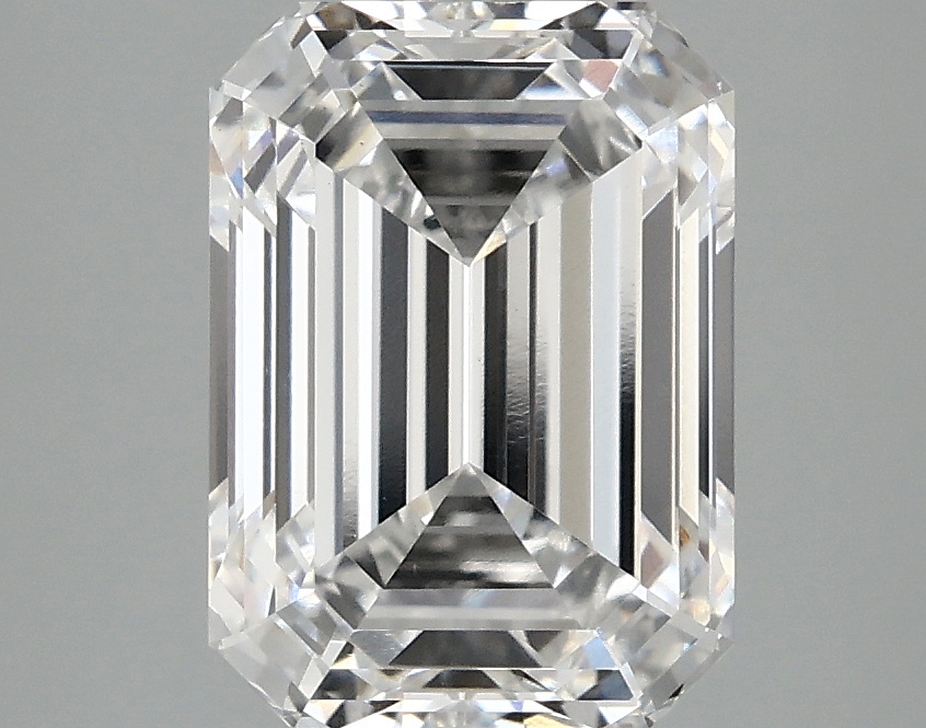 3.06 CT Emerald Diamond