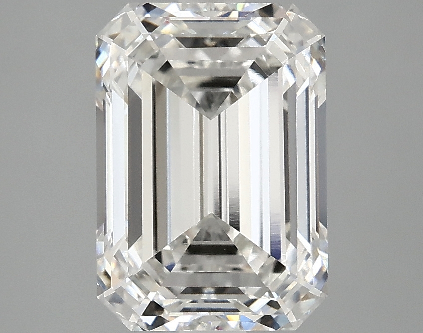 3.10 CT Emerald Diamond