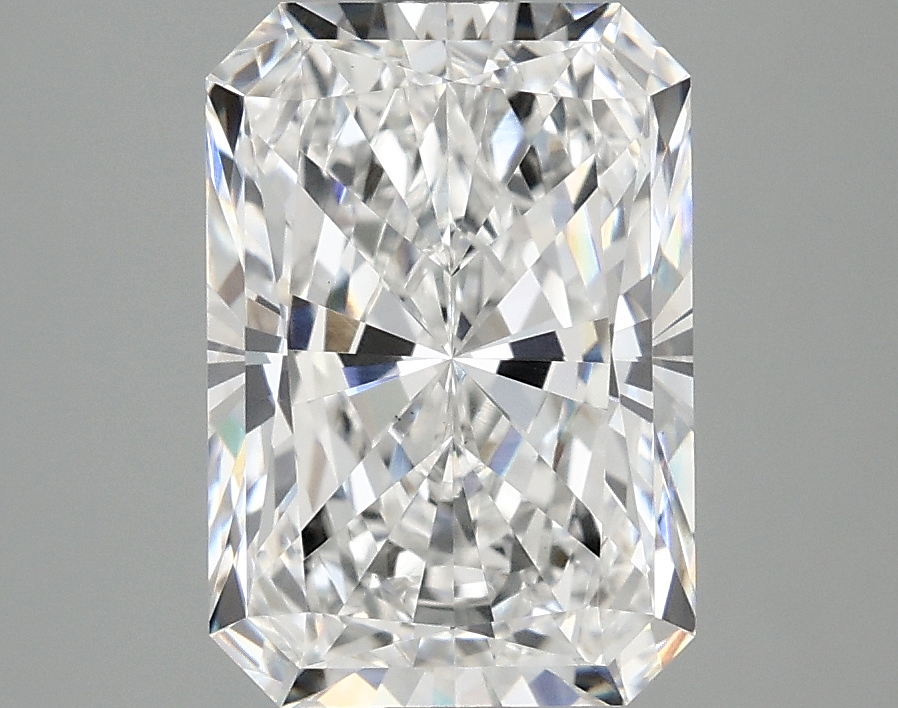 3.10 CT Radiant Diamond