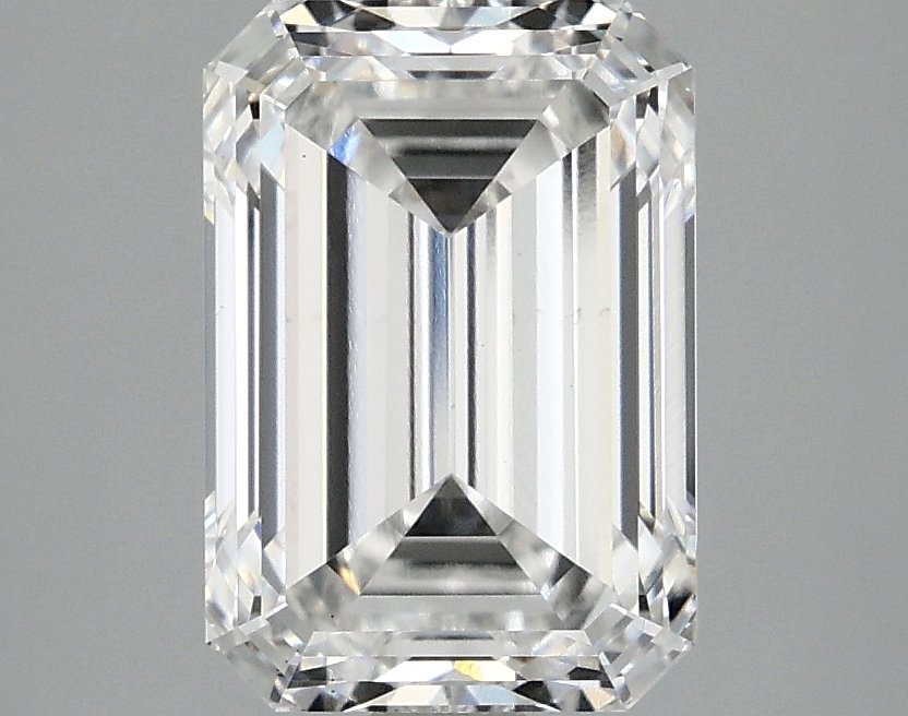 3.08 CT Emerald Diamond