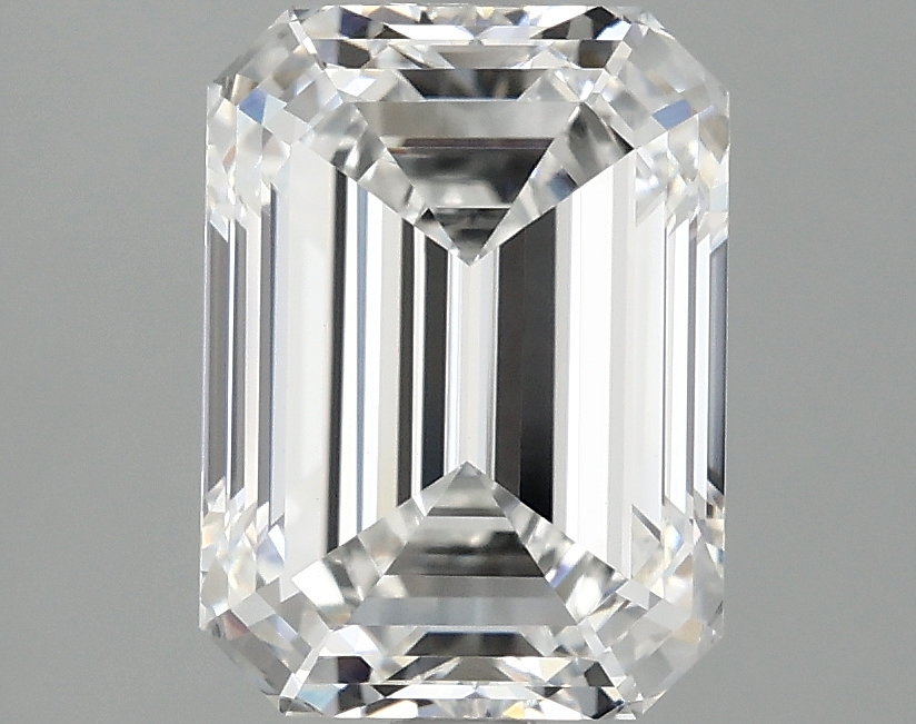 3.09 CT Emerald Diamond