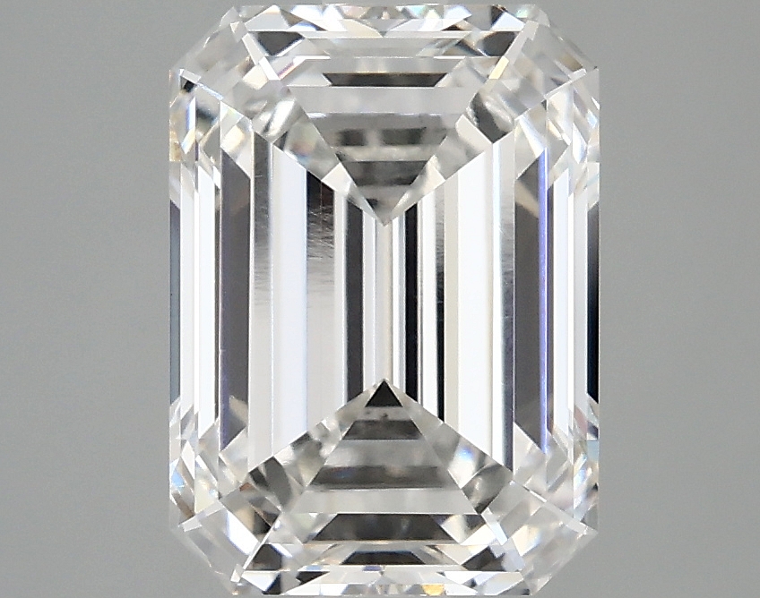 3.07 CT Emerald Diamond