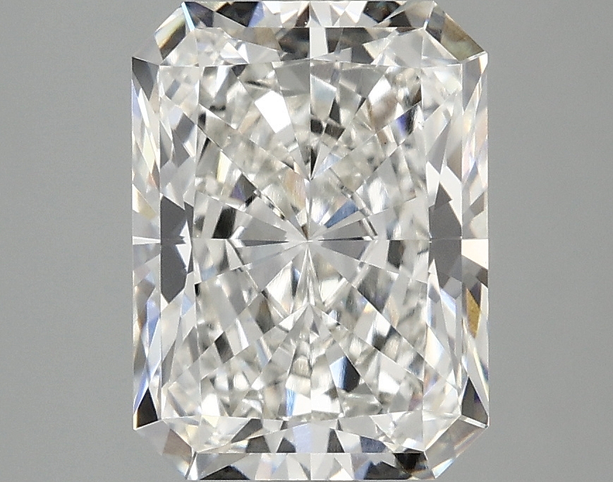 3.04 CT Radiant Diamond