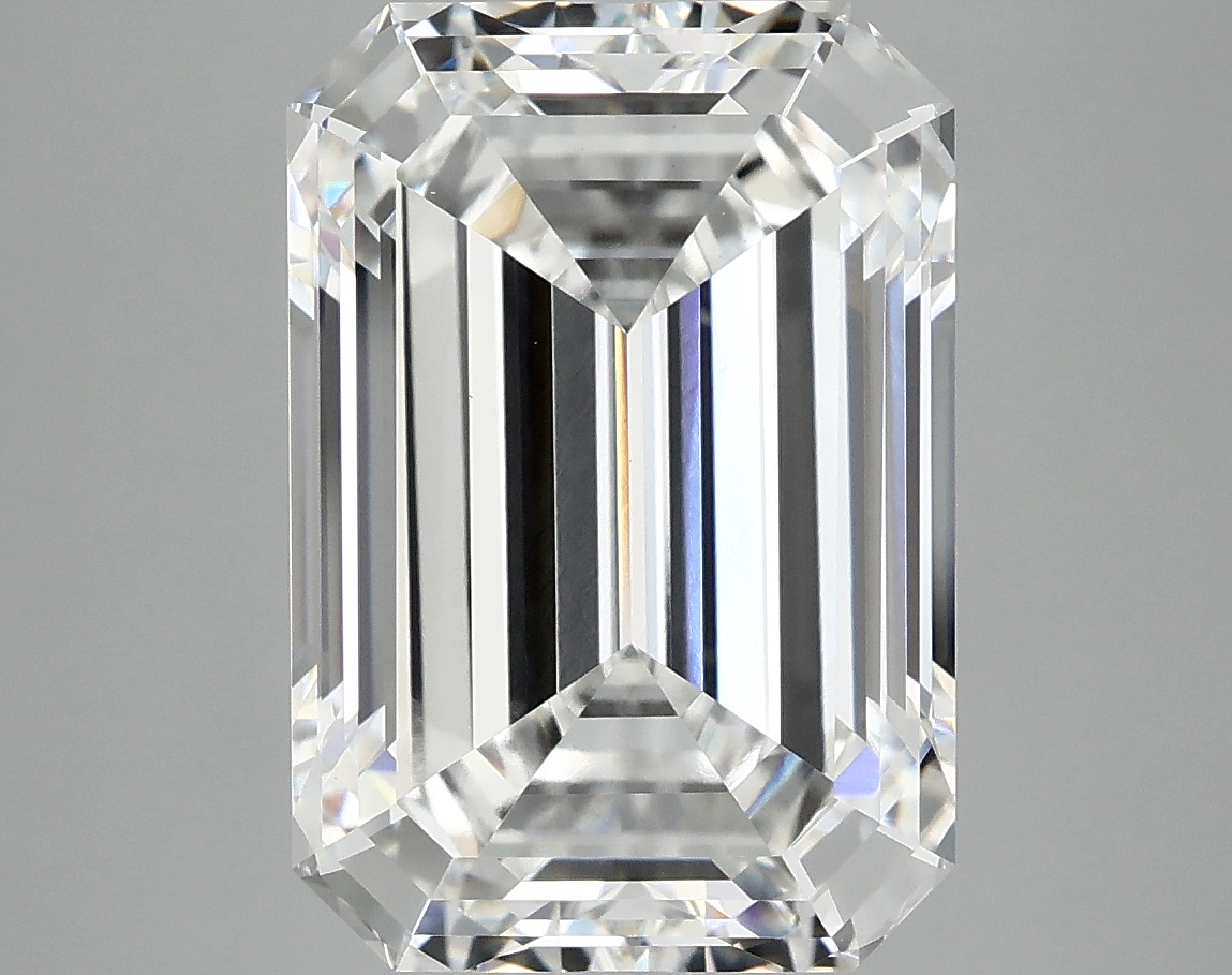 7.03 CT Emerald Diamond