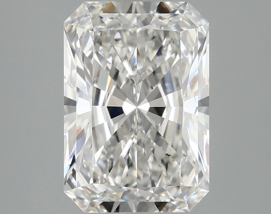 3.05 CT Radiant Diamond