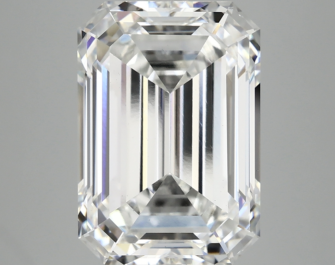 7.19 CT Emerald Diamond