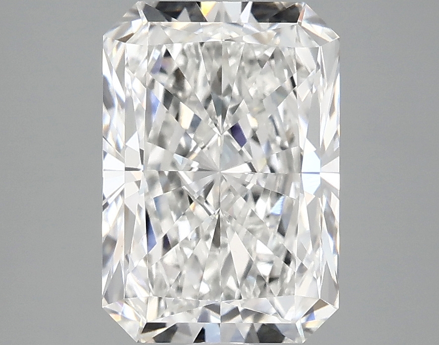 3.10 CT Radiant Diamond