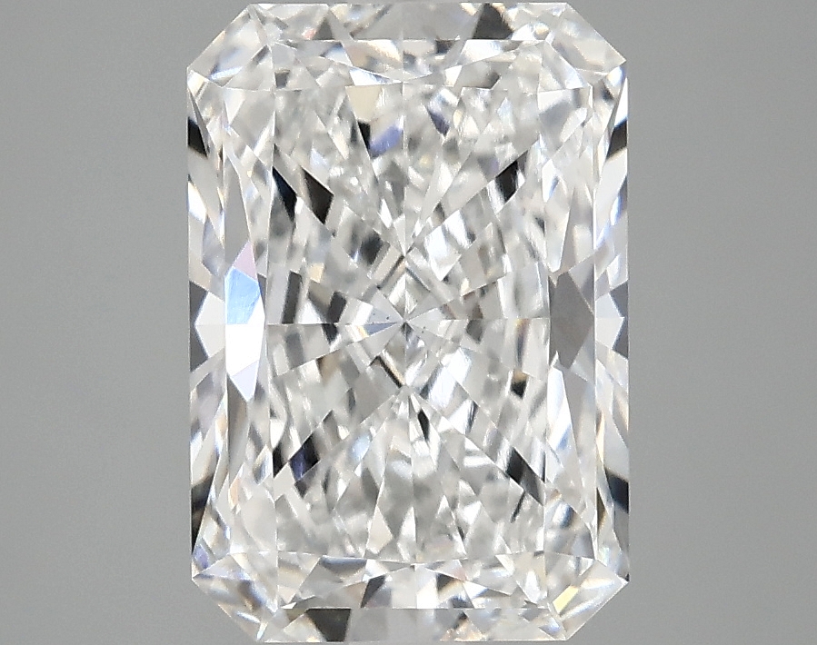 3.01 CT Radiant Diamond