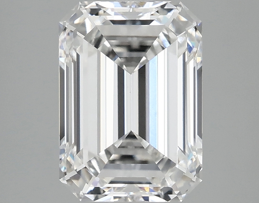 3.01 CT Emerald Diamond