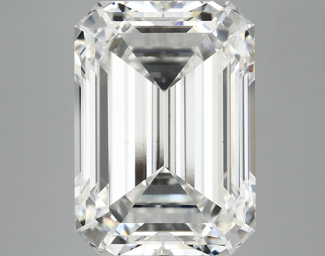 7.12 CT Emerald Diamond