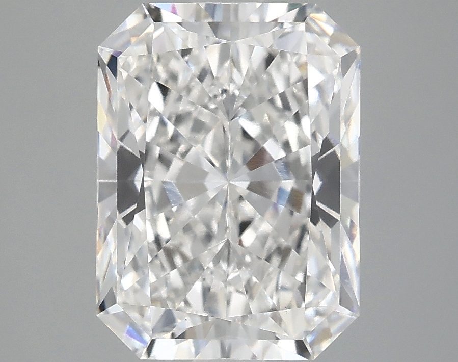 3.10 CT Radiant Diamond