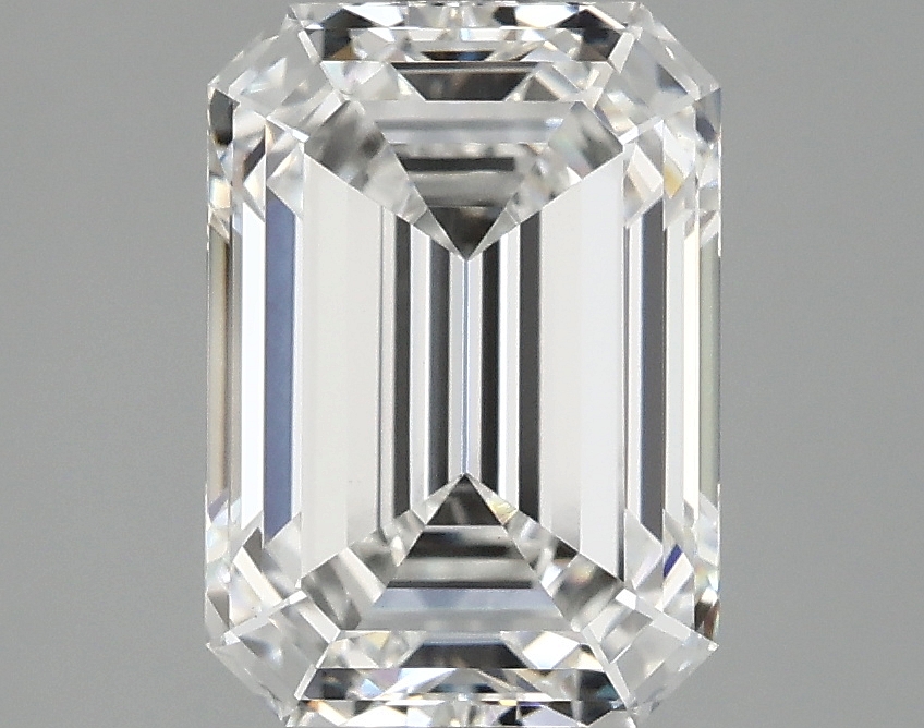 3.09 CT Emerald Diamond