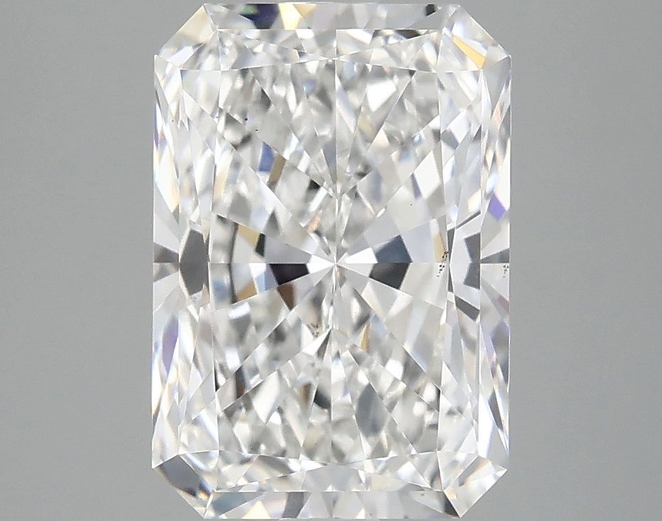 3.06 CT Radiant Diamond