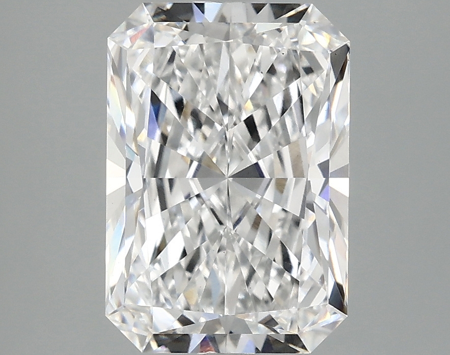 3.04 CT Radiant Diamond