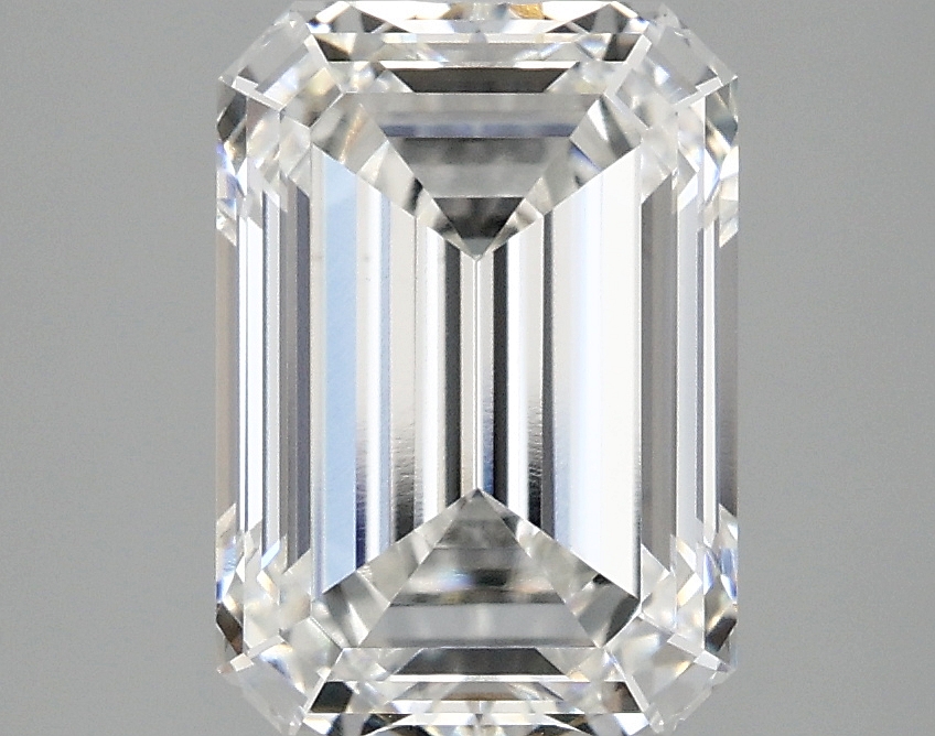 3.09 CT Emerald Diamond