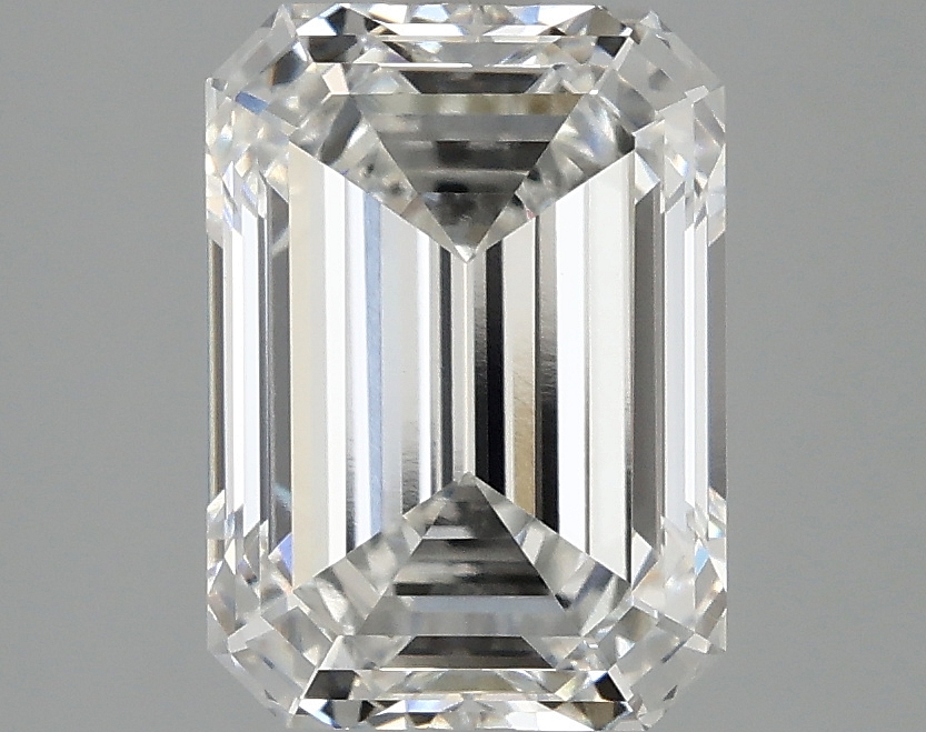 3.10 CT Emerald Diamond