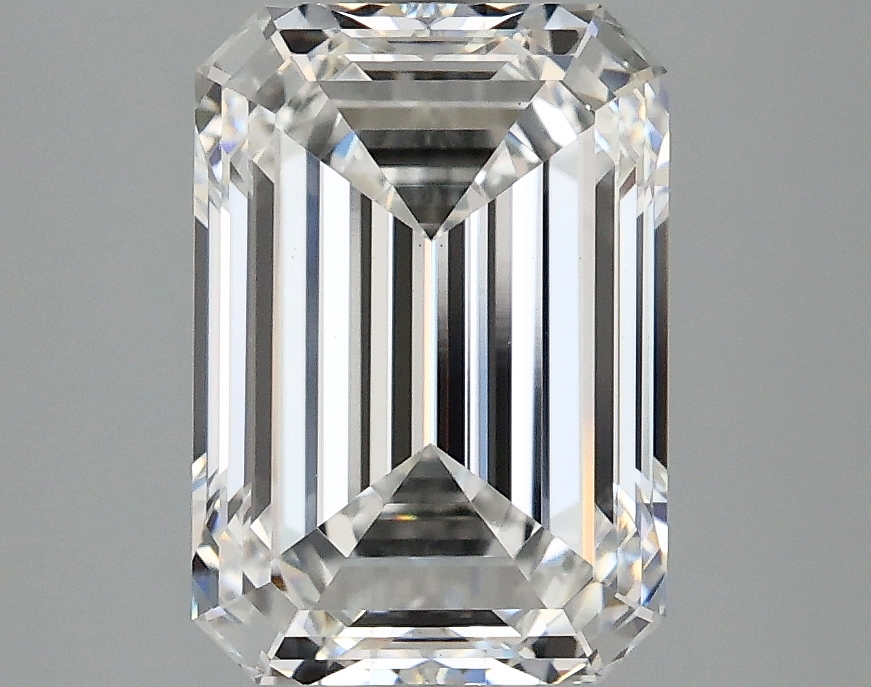 3.10 CT Emerald Diamond