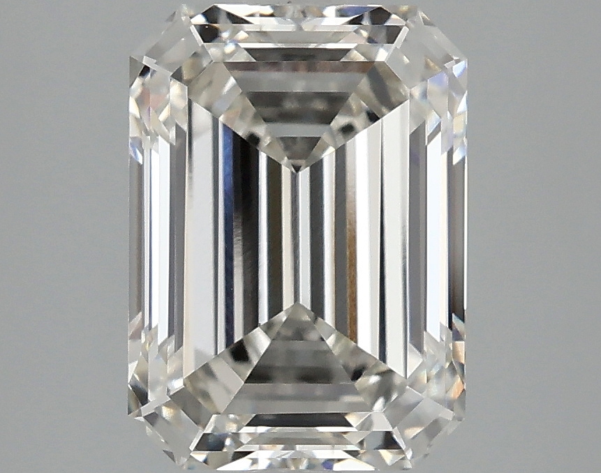 3.10 CT Emerald Diamond
