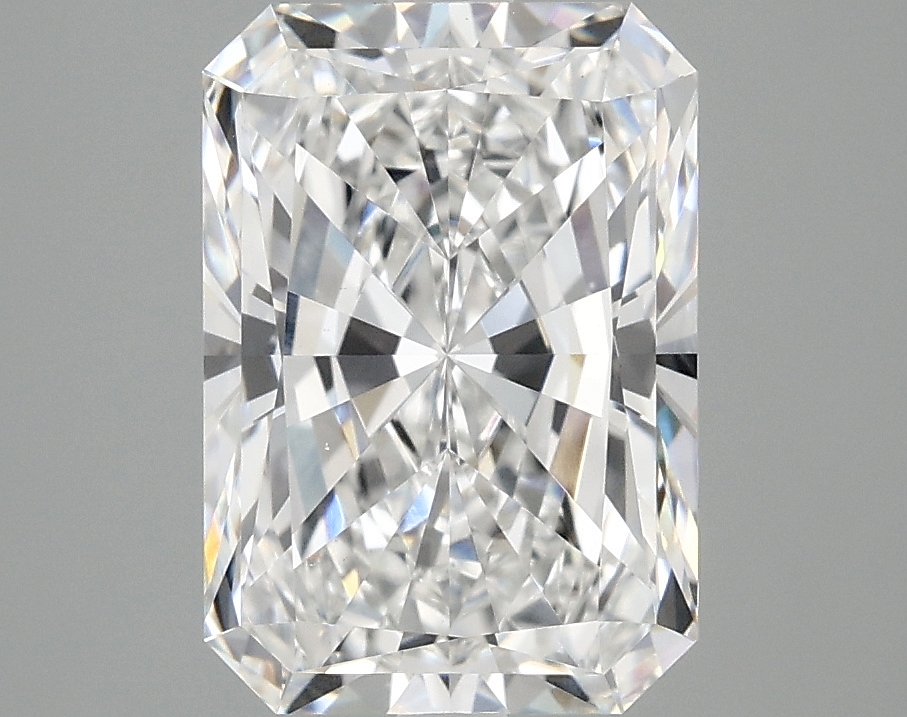 3.10 CT Radiant Diamond