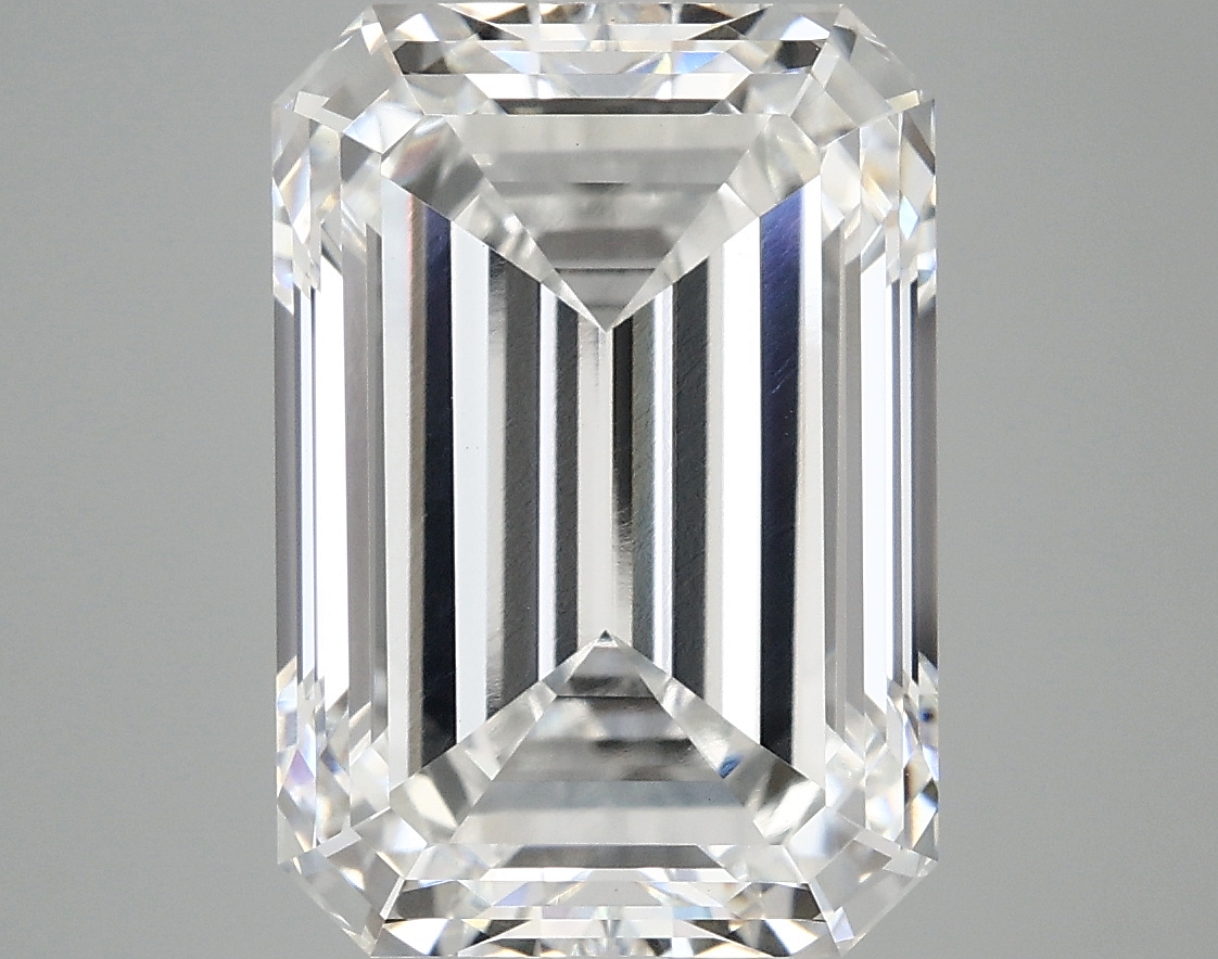 7.02 CT Emerald Diamond