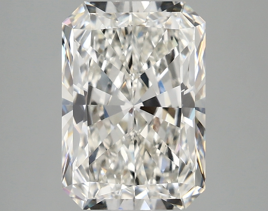 3.09 CT Radiant Diamond